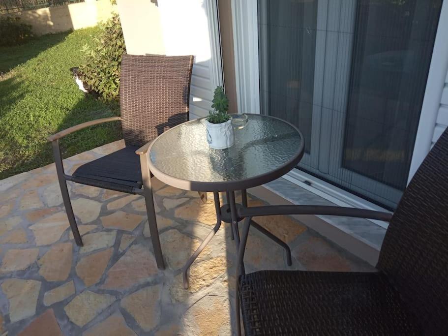 Διαμέρισμα Μεντησ Igoumenítsa Extérieur photo