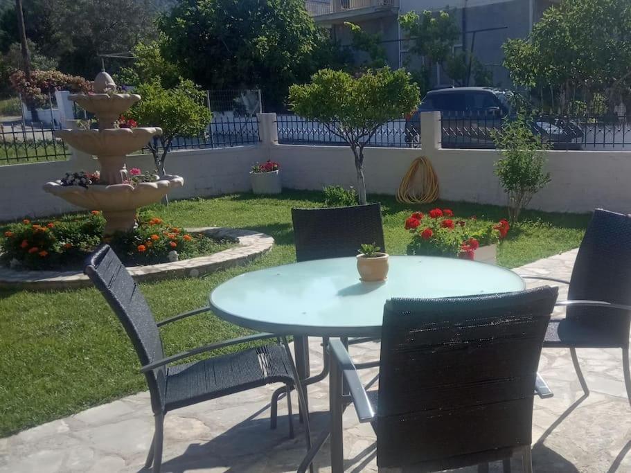 Διαμέρισμα Μεντησ Igoumenítsa Extérieur photo