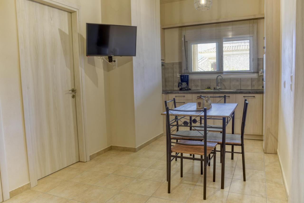 Διαμέρισμα Μεντησ Igoumenítsa Extérieur photo